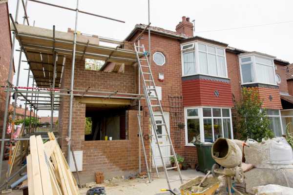 How Do Construction Methods Affect Party Wall Requirements? A Homeowner’s Guide 4 Frequently Asked Questions Bristol